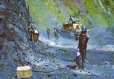 Open-cut mining at Muzo