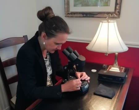 Val Scuderini - Jewellery Valuer