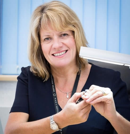 Georgina Deer - Manchester Jewellery Valuer