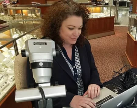 Amanda McGhee - Gemologist